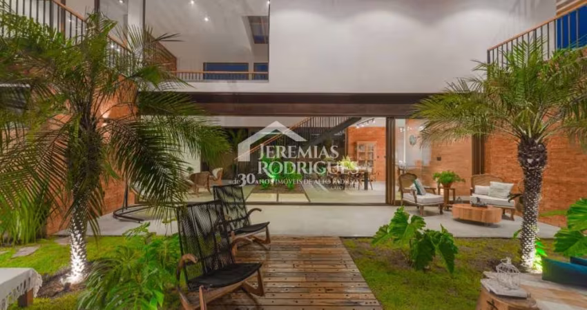 Maravilhosa casa com 5 quartos, 438 m² - Colonial Village II - Pindamonhangaba/SP