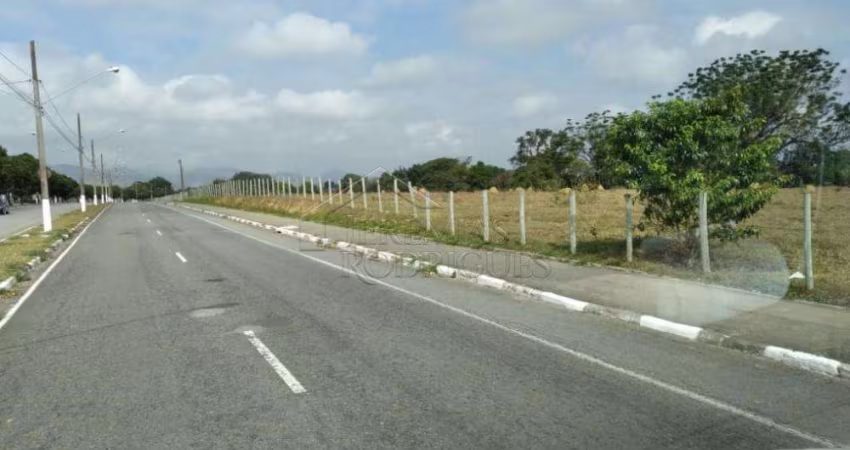 Terreno à venda com 5.808,00 m² no bairro Moreira César em Pindamonhangaba/SP.