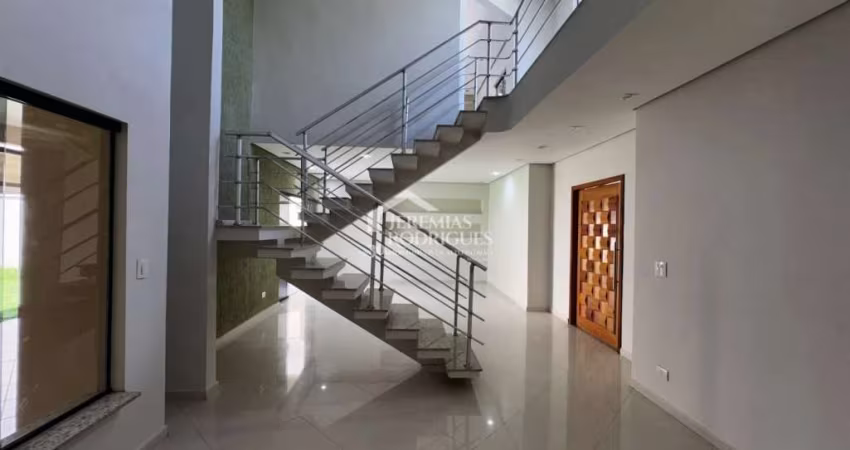 Casa para venda e locação com 4 dormitórios no Condomínio Real Ville I em Pindamonhangaba/SP.