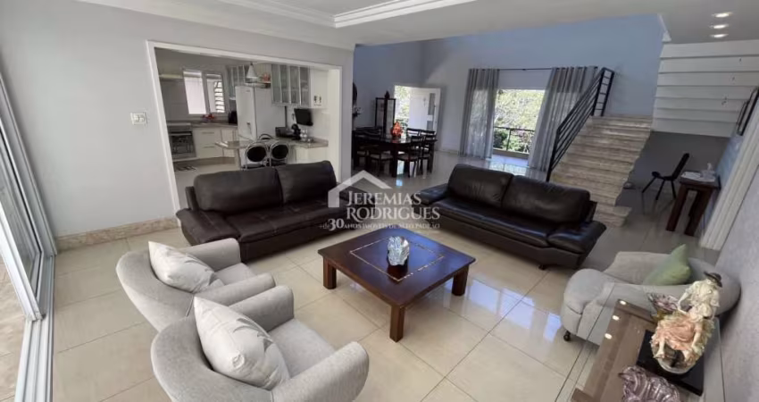 Casa com 4 suítes, 459 m² - Condomínio Colonial Village I - Pindamonhangaba/SP