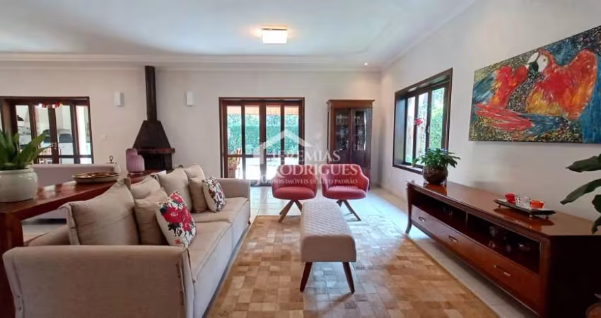 Casa com 4 dormitórios, 384 m² - Condomínio Colonial Village I - Pindamonhangaba/SP