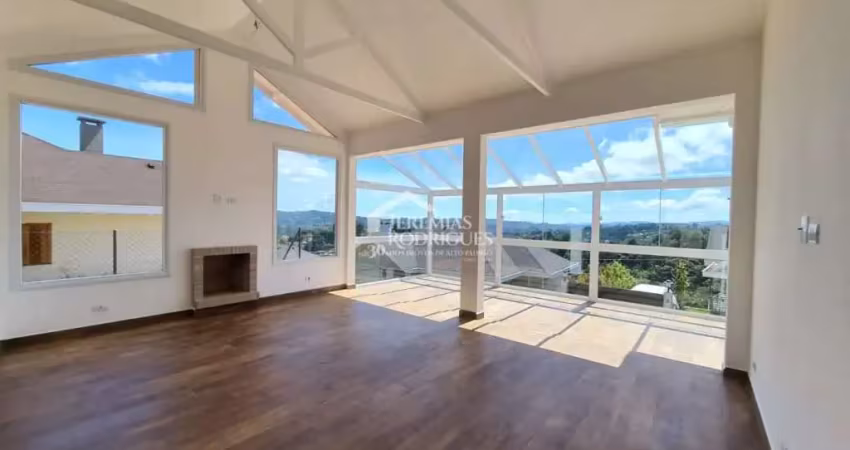 Casa com 3 suítes, 176 m² - Condomínio Sorenberg - Campos do Jordão/SP