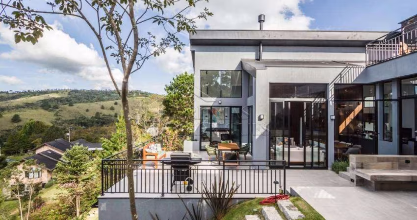 Casa Condomínio em Campos do Jordão