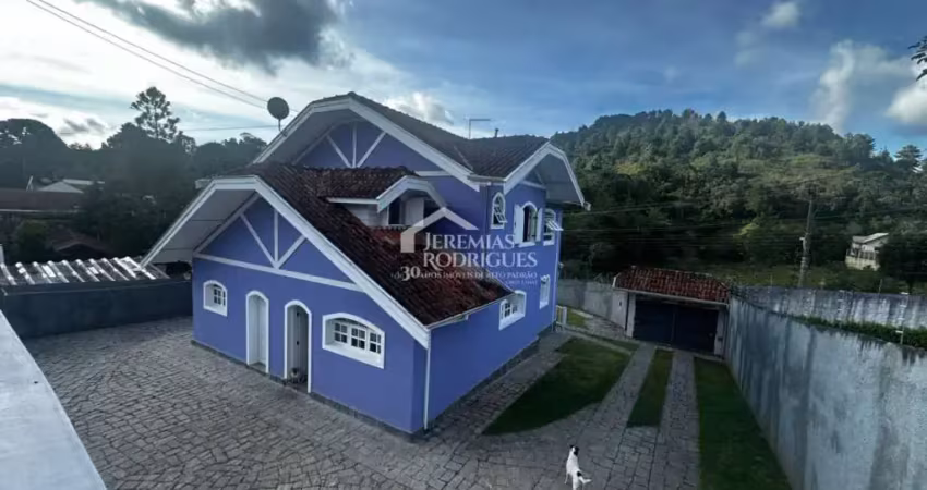 Casa para venda com 3 suítes no bairro vila ondina em campos do jordão/sp