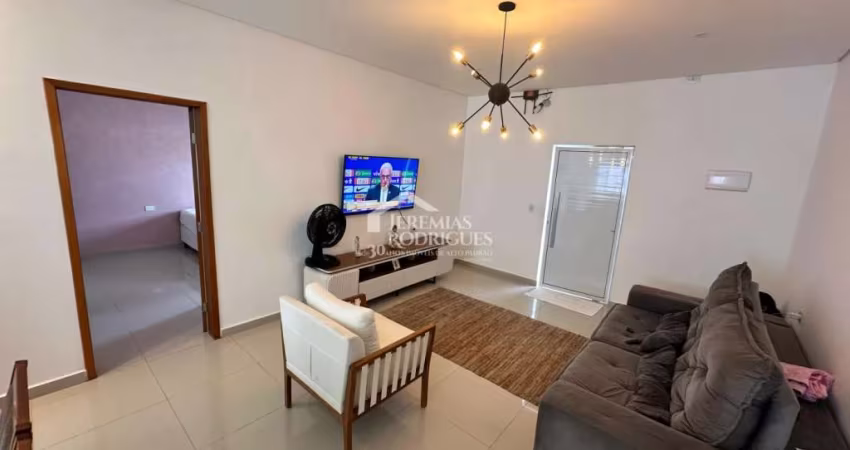 Casa para locação com 3 dormitórios no bairro Taipas em Pindamonhangaba/SP