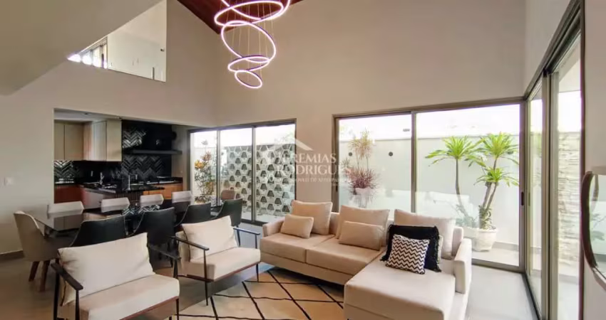 Casa para locação com 3 suítes no Condomínio Reserva dos Lagos em Pindamonhangaba/SP