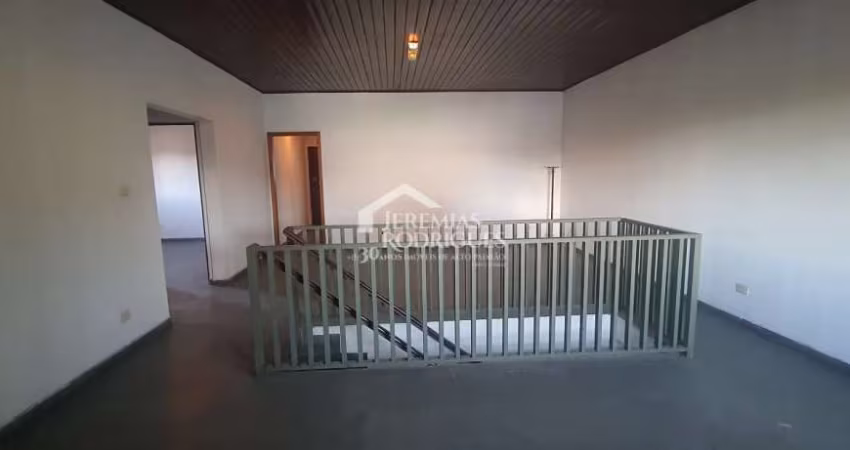 Casa para locação com 3 dormitórios no bairro Vila São Geraldo em Taubaté/SP