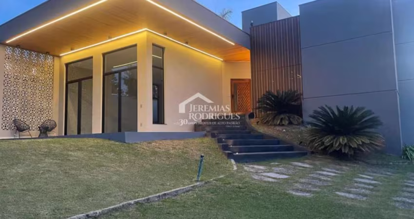 Casa à venda com 4 dormitórios no Condomínio Chácaras Cataguá em Taubaté/SP