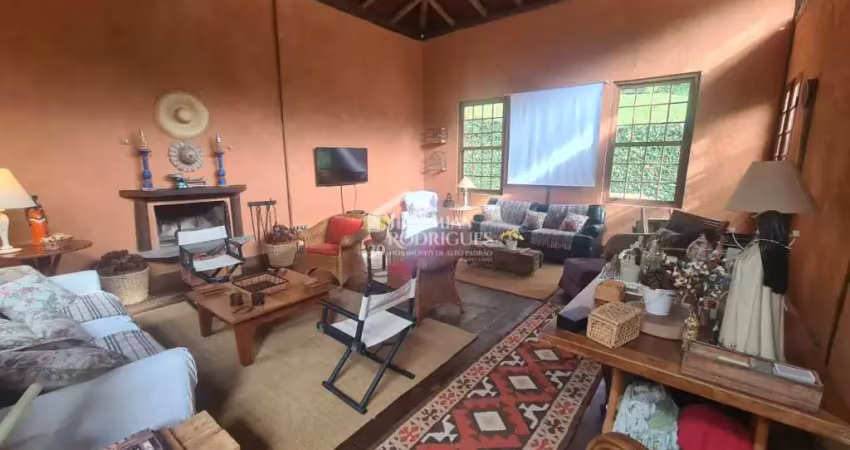 Chácara à venda com 400 m² no bairro santa cruz em santo antônio do pinhal/sp.