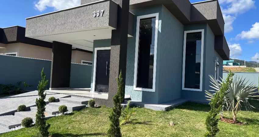 Casa com 3 quartos em condomínio proximo ao centro de maricá/rj