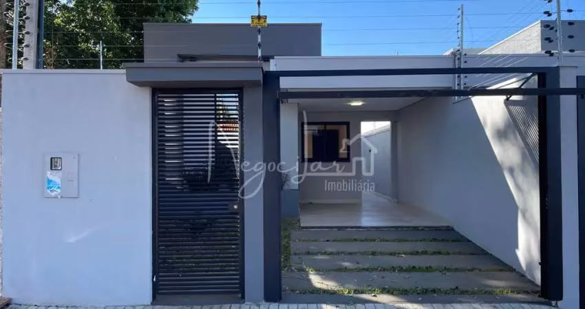 Jardim das palmeiras, casa à venda com espaço de fundos, foz do iguacu - pr