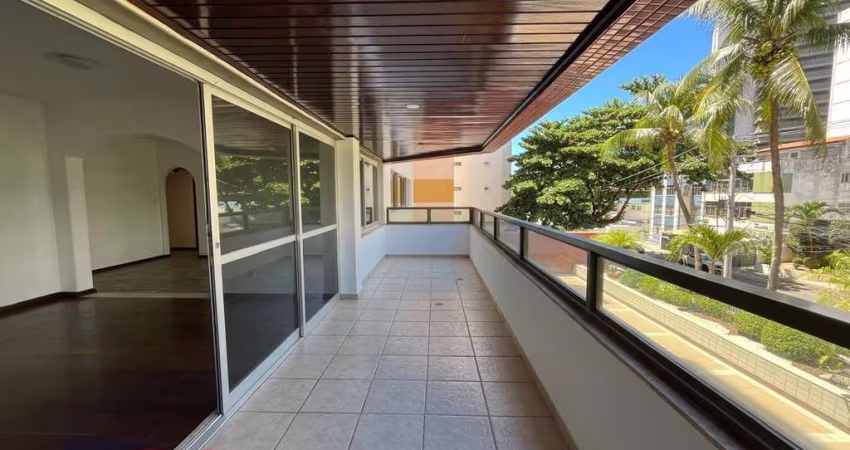 PITUBA APARTAMENTO 191M² 4/4 2 SUITES,CLOSED, 3 GARAGENS