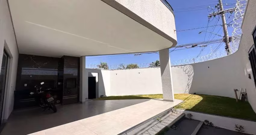Sobrado com 3 quartos no Jardim Veneza