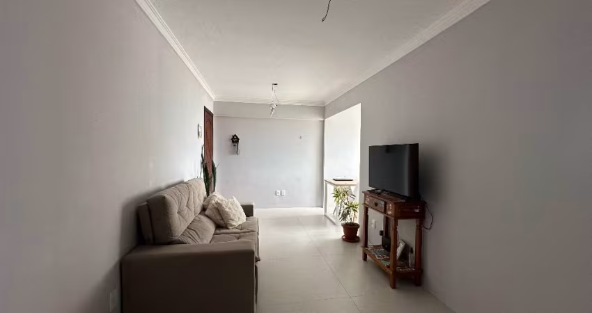 Apartamento Reformado com 2 Quartos, Pronto para Morar e Cheio de Conforto!