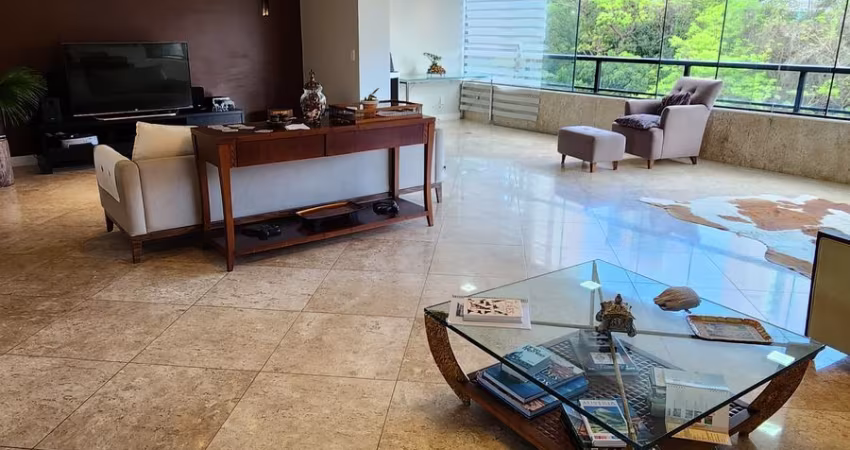 Apartamento a venda no Horto Florestal Reserva Albalonga 4 suítes com armários