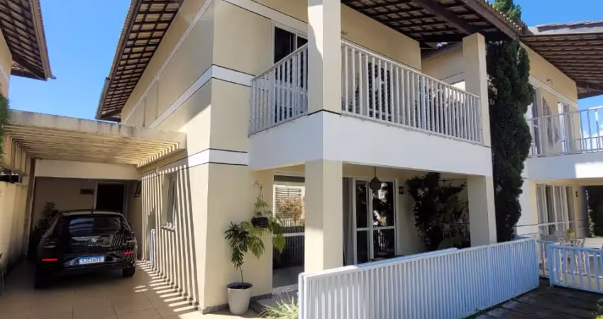Casa a venda em stella maris com 4 quartos área gourmet e nascente