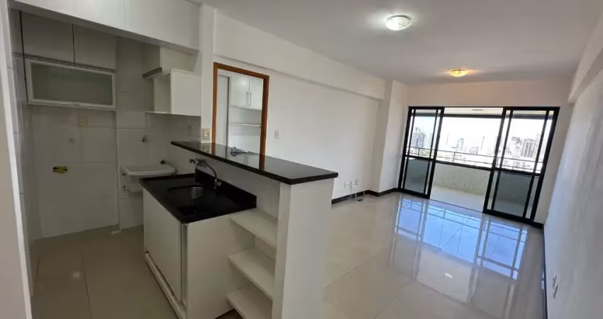 Apartamento  a venda no caminho das árvores quarto e sala com varanda no premium plaza