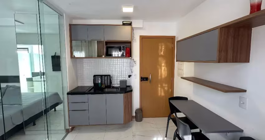 Apartamento a venda no smart farol da barra quarto e sala mobiliado