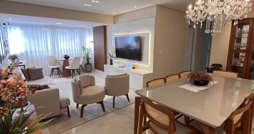 Apartamento a venda no cidade jardim com 3 quartos reformado e dependência