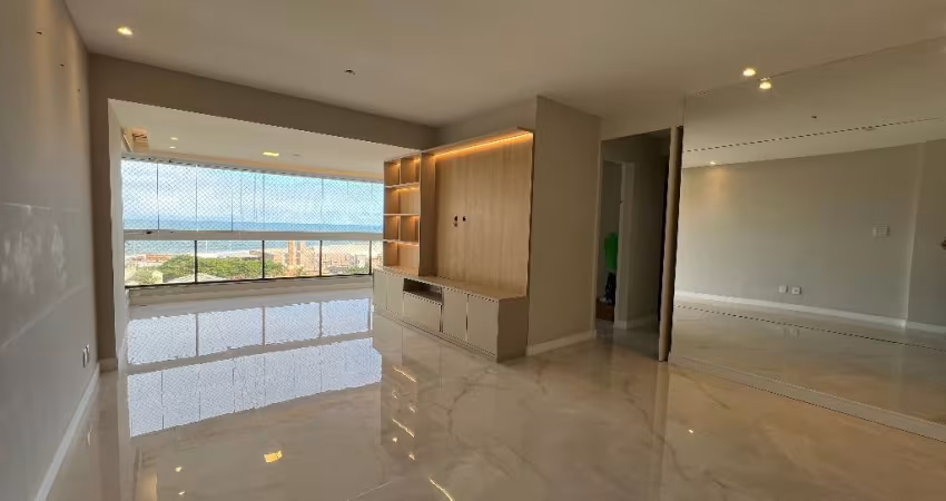 Apartamento a venda em armação com 3 quartos reformado e vjsta mar