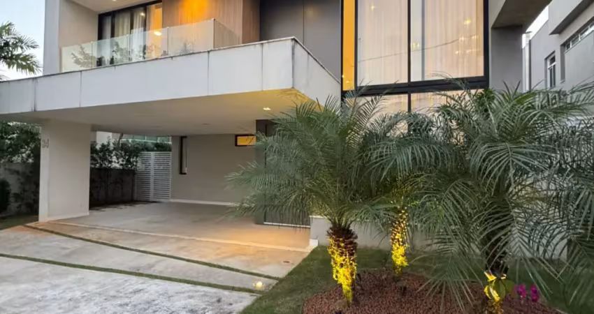 Casa a venda em alphaville 1 salvador com 4 suites e reformada