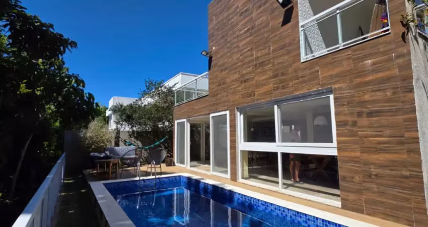 Casa a venda em alphaville 1 com 4 suites piscina área gourmet no estrela do mar