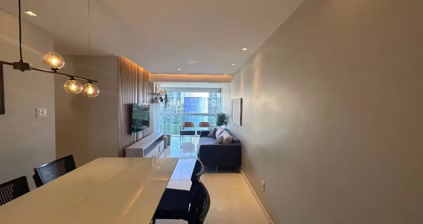 Apartamento a venda em alphaville 1 salvador com 3 quartos reformado e 2 vagas soltas