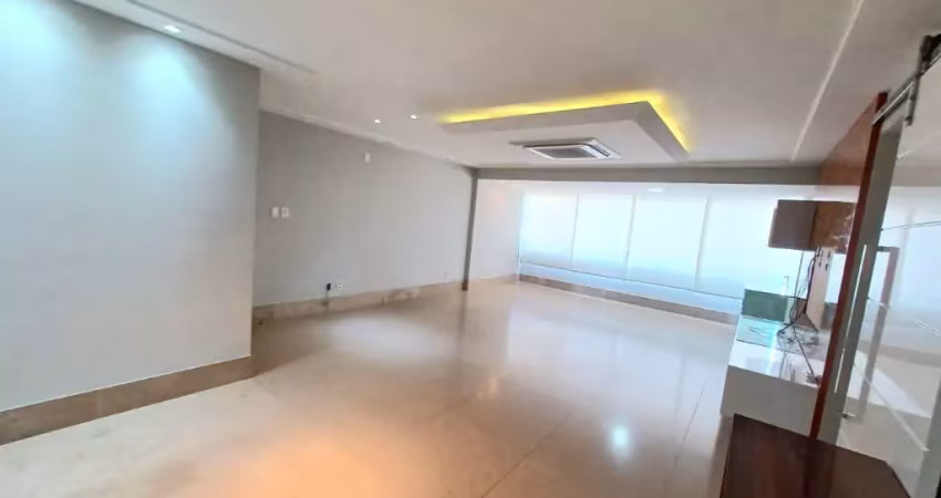 Apartamento a venda no pituba ville com 4 quartos reformado e armarios