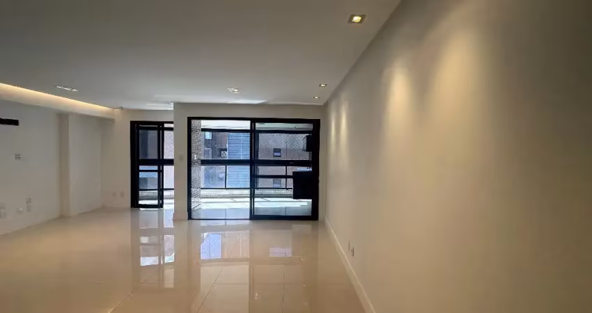 Apartamento a venda em alphaville 1 com 3 quartos  no reserva arboretto