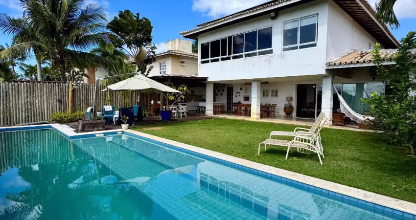 Casa a venda no golf quatro rodas em itapuã com 4 suítes piscina e área gourmet