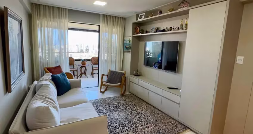 Apartamento a venda no caminho das árvores com 1 quarto reformado no premium plaza