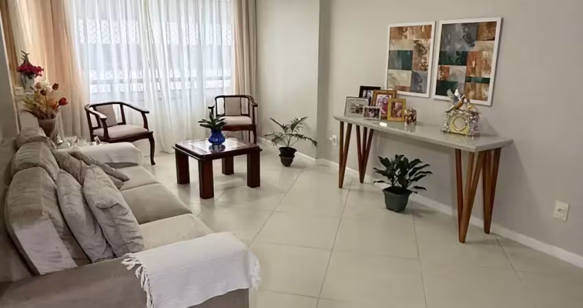 Apartamento a venda na pituba com 3 quartos armários  dependência e 2 vagas