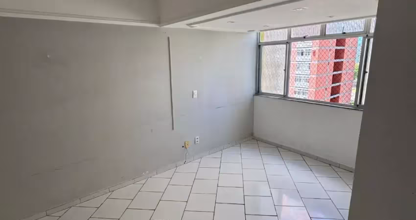 Apartamento a venda na pituba com 2 quartos no parque júlio cesar