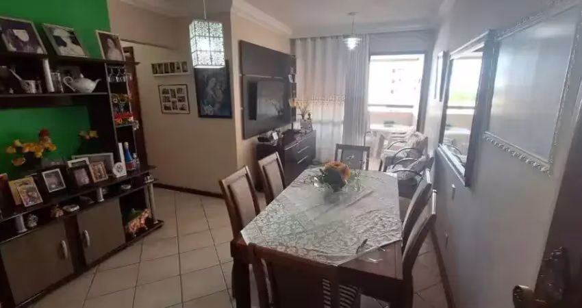 Apartamento a venda em armação com 3 quartos com armarios uma oportunidade