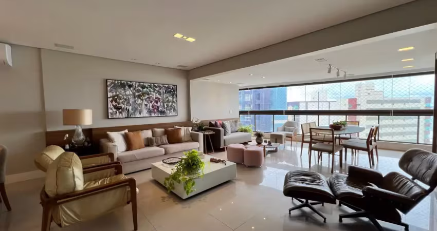 Apartamento a venda em armação com 3 suites varanda gourmet e reformado