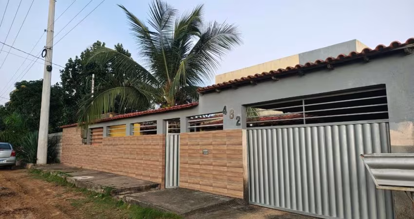 Imperdível! Casa à venda em Fundão-ES, Mirante da Praia. 2 quartos, 1 sala, 2 banheiros, 2 vagas de garagem, 197,78 m².
