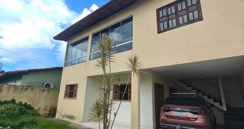 Casa para venda em Serramar, Serra-ES: 8 quartos, 3 suítes, 3 salas, 6 banheiros, 2 vagas de garagem, 400 m² de área