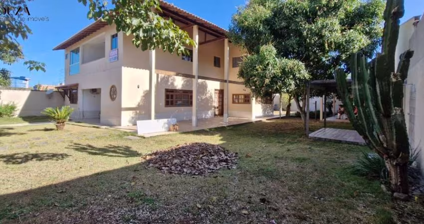 Imperdível! Casa à venda em São Francisco, Serra-ES: 5 quartos, 3 suítes, 3 salas, 5 banheiros, 7 vagas, 490m²