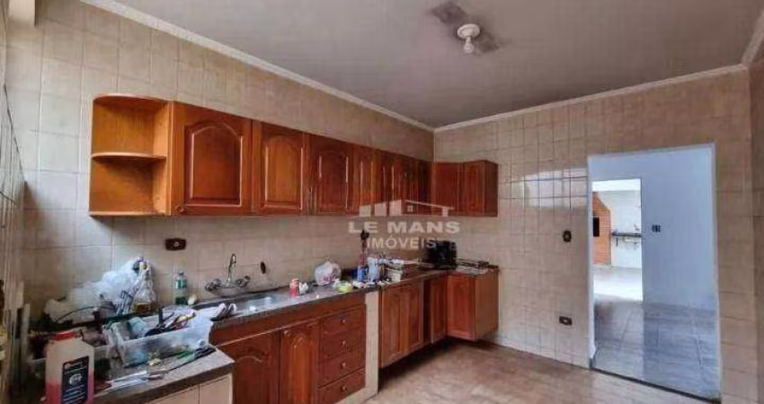 Casa a venda, 3 quartos, 2 vagas, no bairro Paulista em Piracicaba - SP