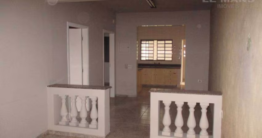 Casa para alugar, 3 quartos, 2 vagas, no bairro Alto em Piracicaba - SP