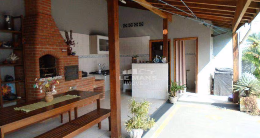 Casa a venda, 3 quartos, 1 suíte, 2 vagas, no bairro Nova América em Piracicaba - SP