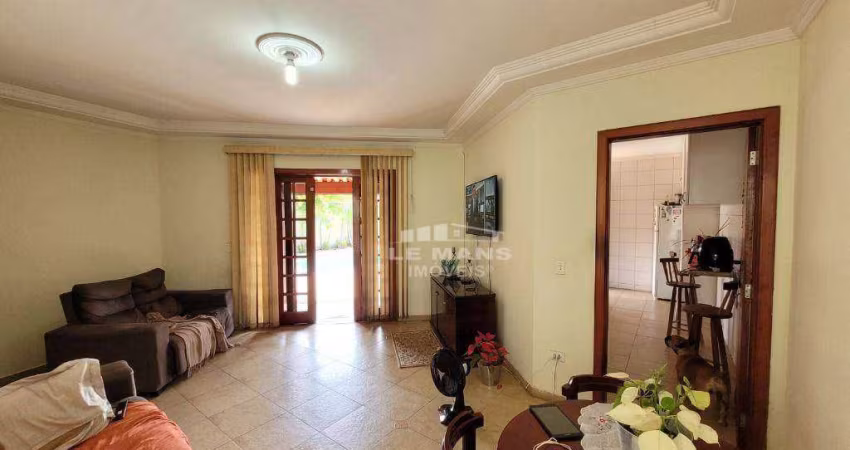 Casa a venda, 3 quartos, 1 suíte, 4 vagas, no bairro Piracicamirim em Piracicaba - SP