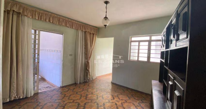 Casa a venda, 3 quartos, 2 vagas no bairro Paulista em Piracicaba - SP