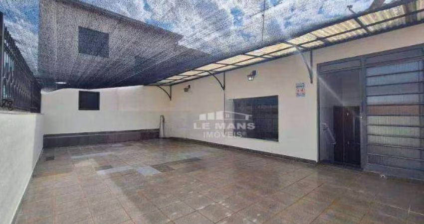 Casa para alugar, 3 quartos, 1 suíte, 2 vagas no bairro Alto em Piracicaba - SP