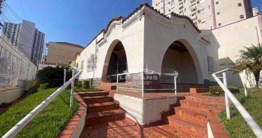 Casa para alugar, 3 quartos, 1 vaga, no bairro Alto em Piracicaba - SP