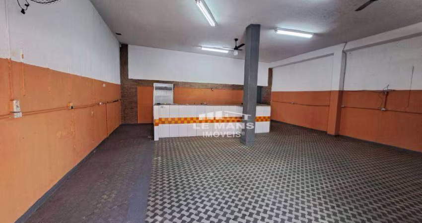 Salão comercial para alugar, no bairro Centro em Saltinho - SP