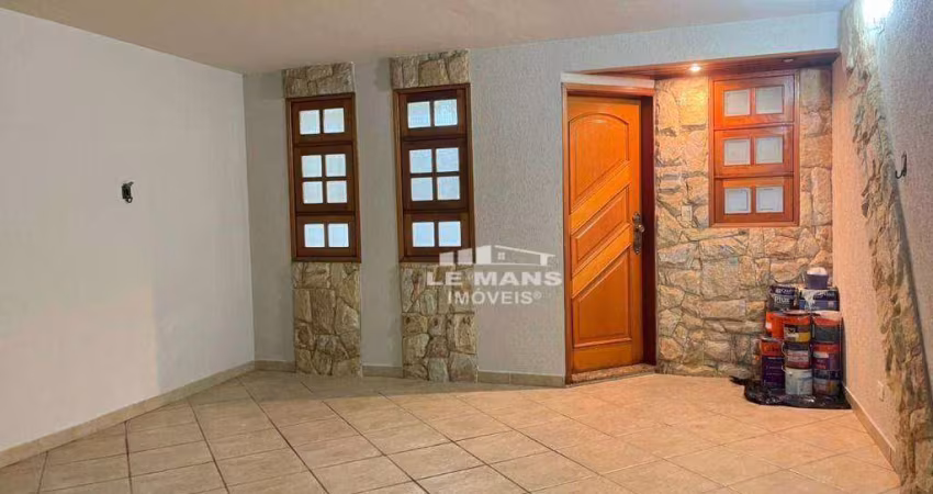 Casa a venda, 2 quartos, 2 vagas, no bairro Vila Rezende em Piracicaba - SP