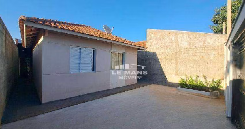 Casa para alugar, 2 quartos, 2 vagas, no bairro Água Branca em Piracicaba - SP