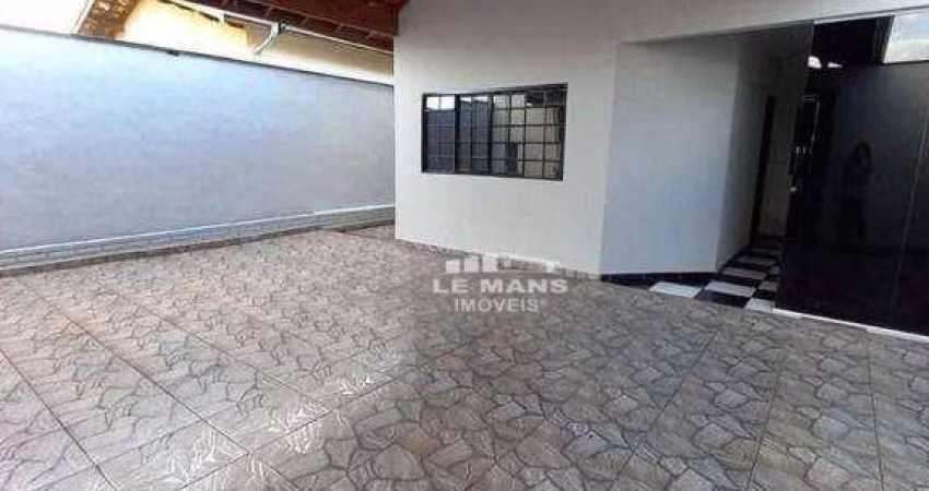 Casa a venda, 3 quartos, 1 suíte, 3 vagas, no bairro Jupiá em Piracicaba - SP