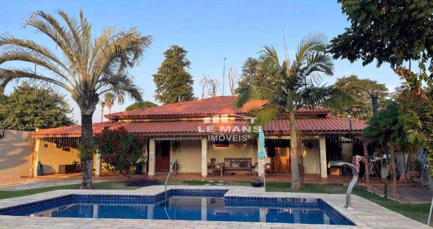 Casa a venda no Condomínio Quinta de Santa Helena, 4 quartos, 4 suítes, 4 vagas, no bairro Campestre em Piracicaba - SP